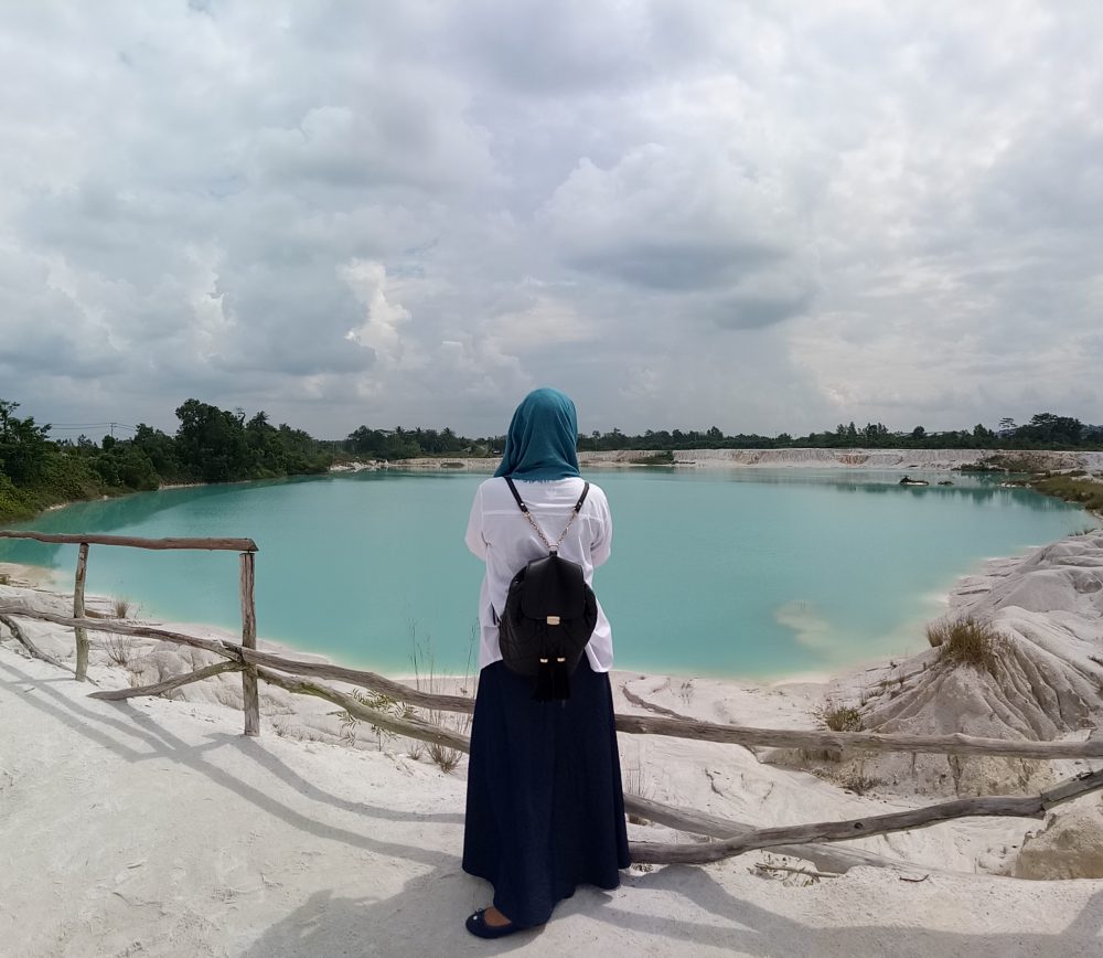 Rumah Adat Belitung dan Danau Kaolin di Tanjung Pandan, Belitung